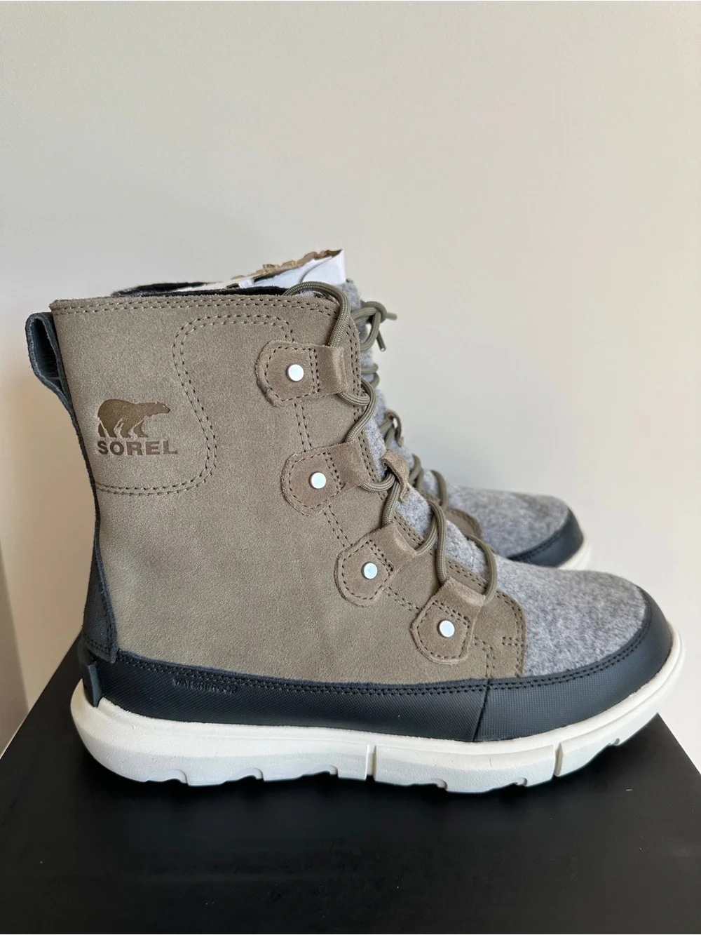 Sorel Explorer II Joan Winter Boots Felt Waterproof Insulated Size 9 New in Box